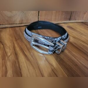 Womens Brighton Leather Belt, Gray And Black Snake Skin, Size Medium Large, 32in